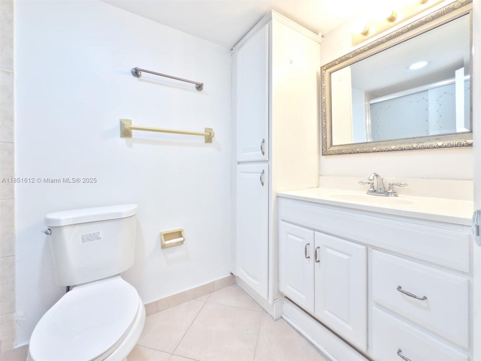 Lake Park Condominions · #302 in Miami - Photo 11