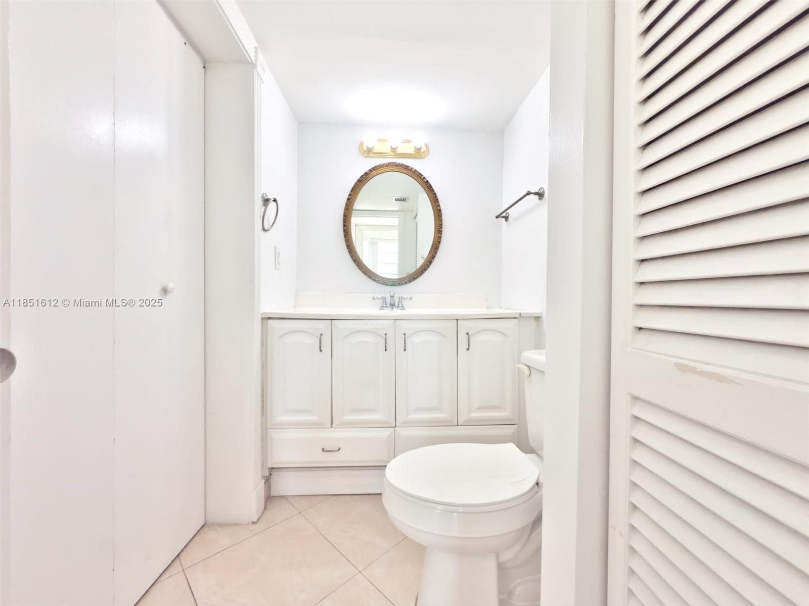 Lake Park Condominions · #302 in Miami - Photo 8