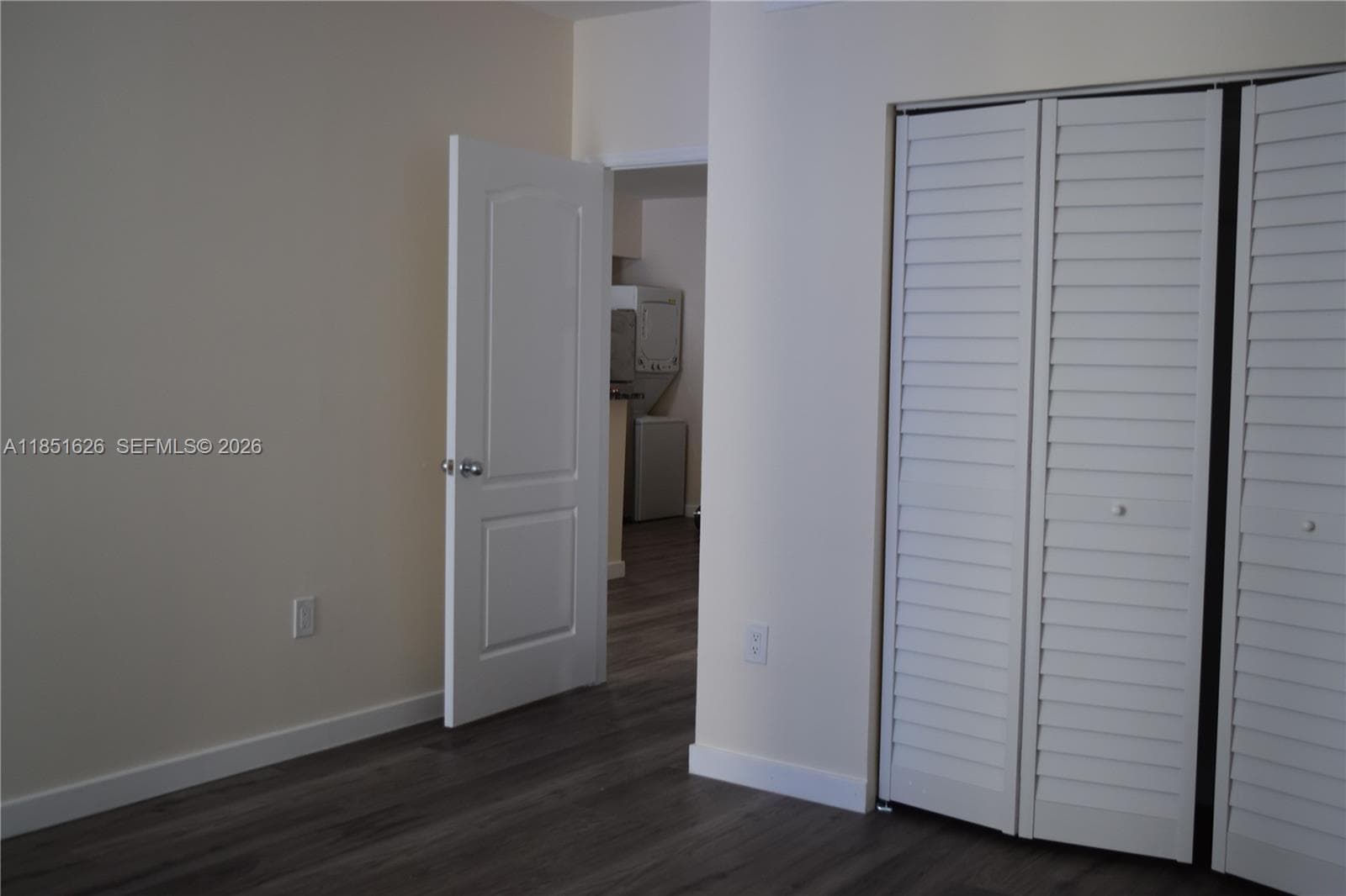BLUE LAGOON CONDO · #711 in Miami - Photo 16