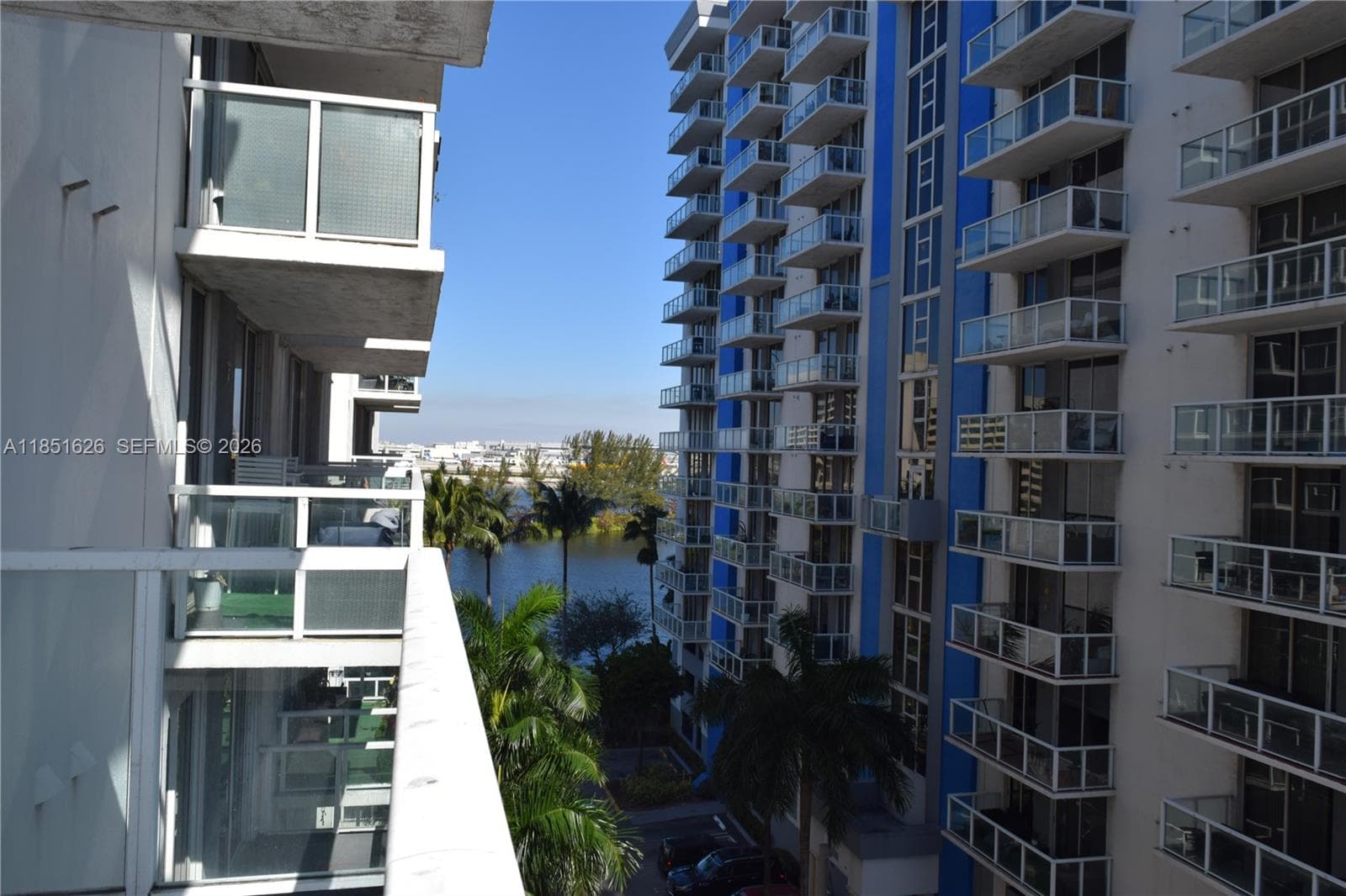 BLUE LAGOON CONDO · #711 in Miami - Photo 3