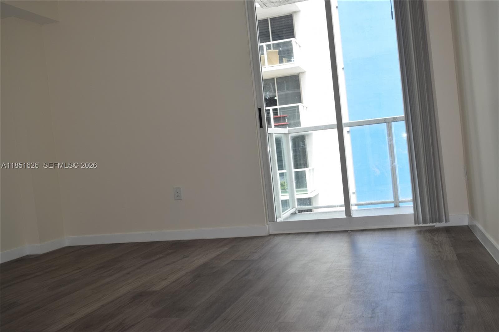 BLUE LAGOON CONDO · #711 in Miami - Photo 66