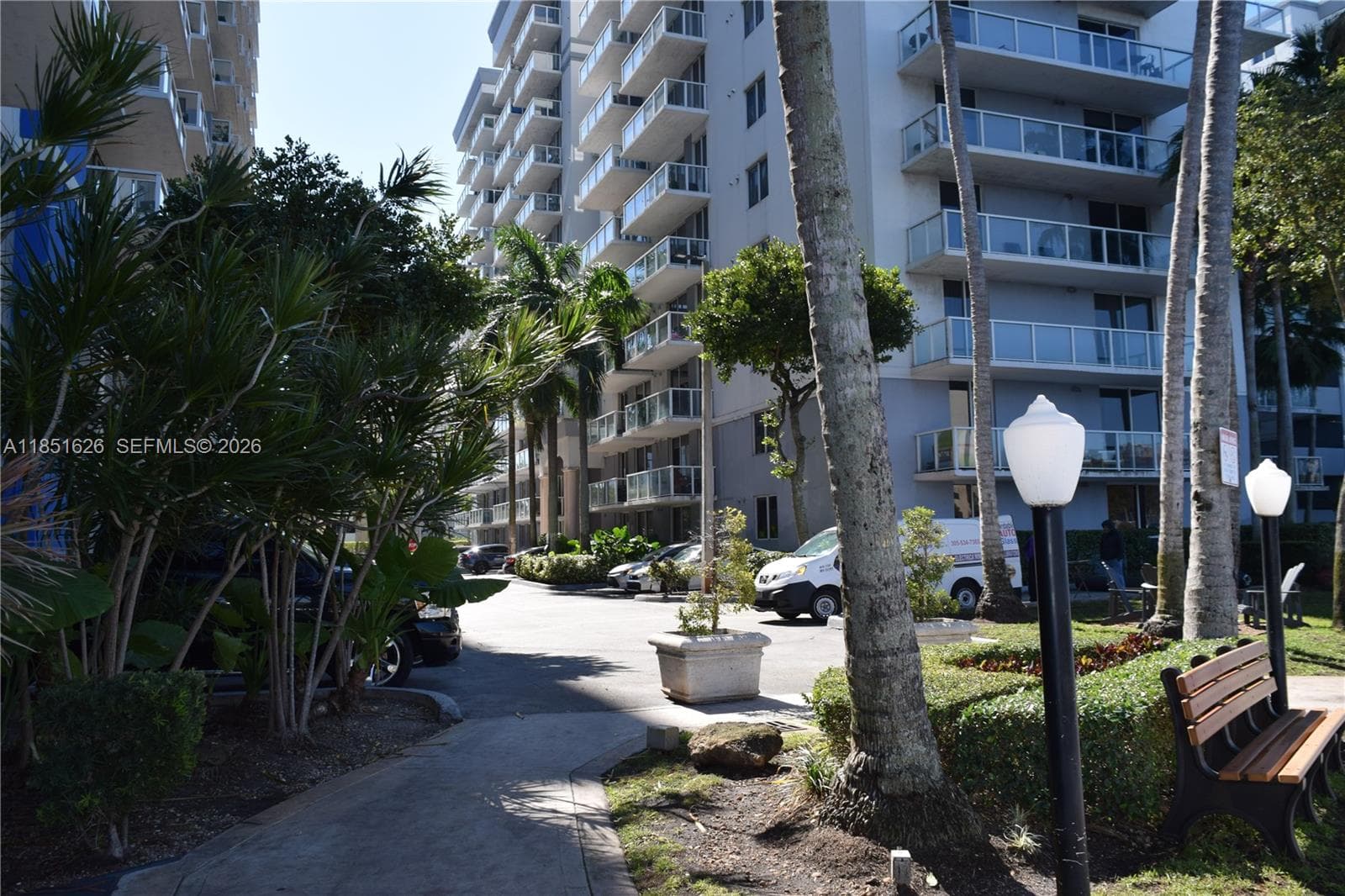 BLUE LAGOON CONDO · #711 in Miami - Photo 32