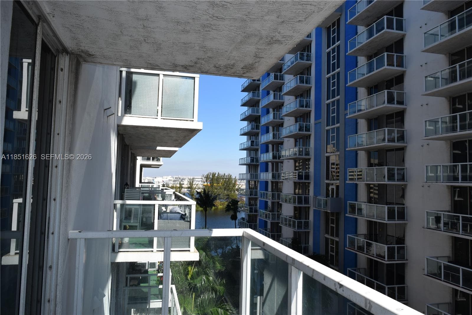 BLUE LAGOON CONDO · #711 in Miami - Photo 24
