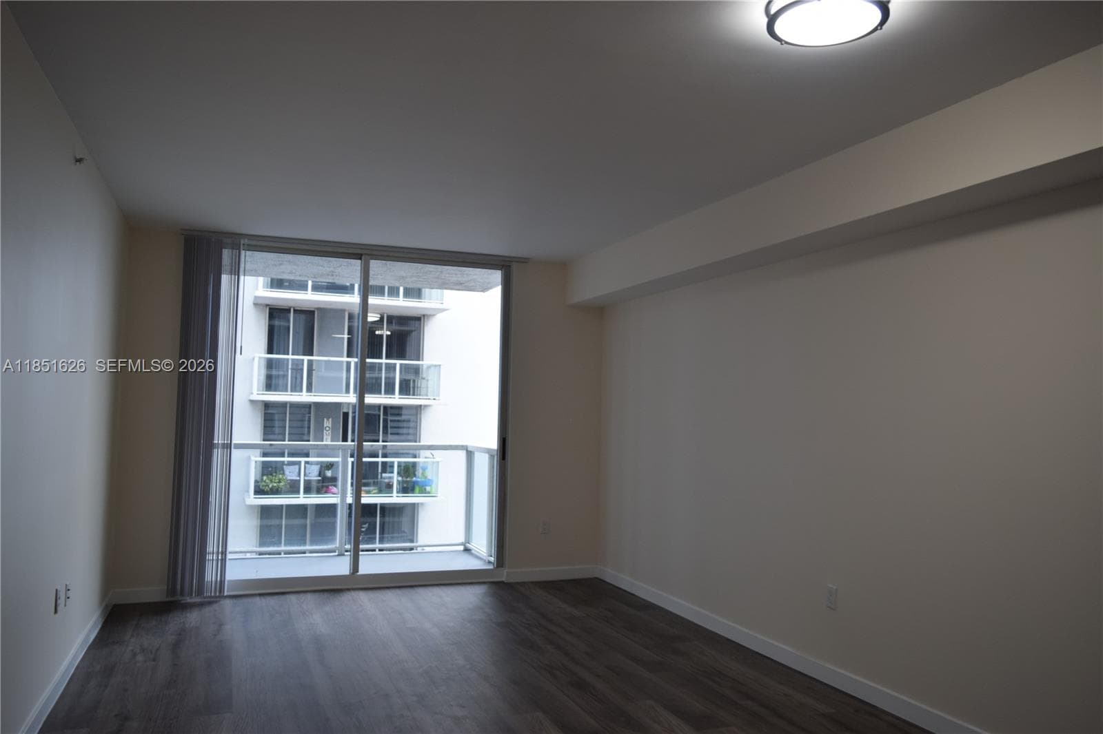 BLUE LAGOON CONDO · #711 in Miami - Photo 14