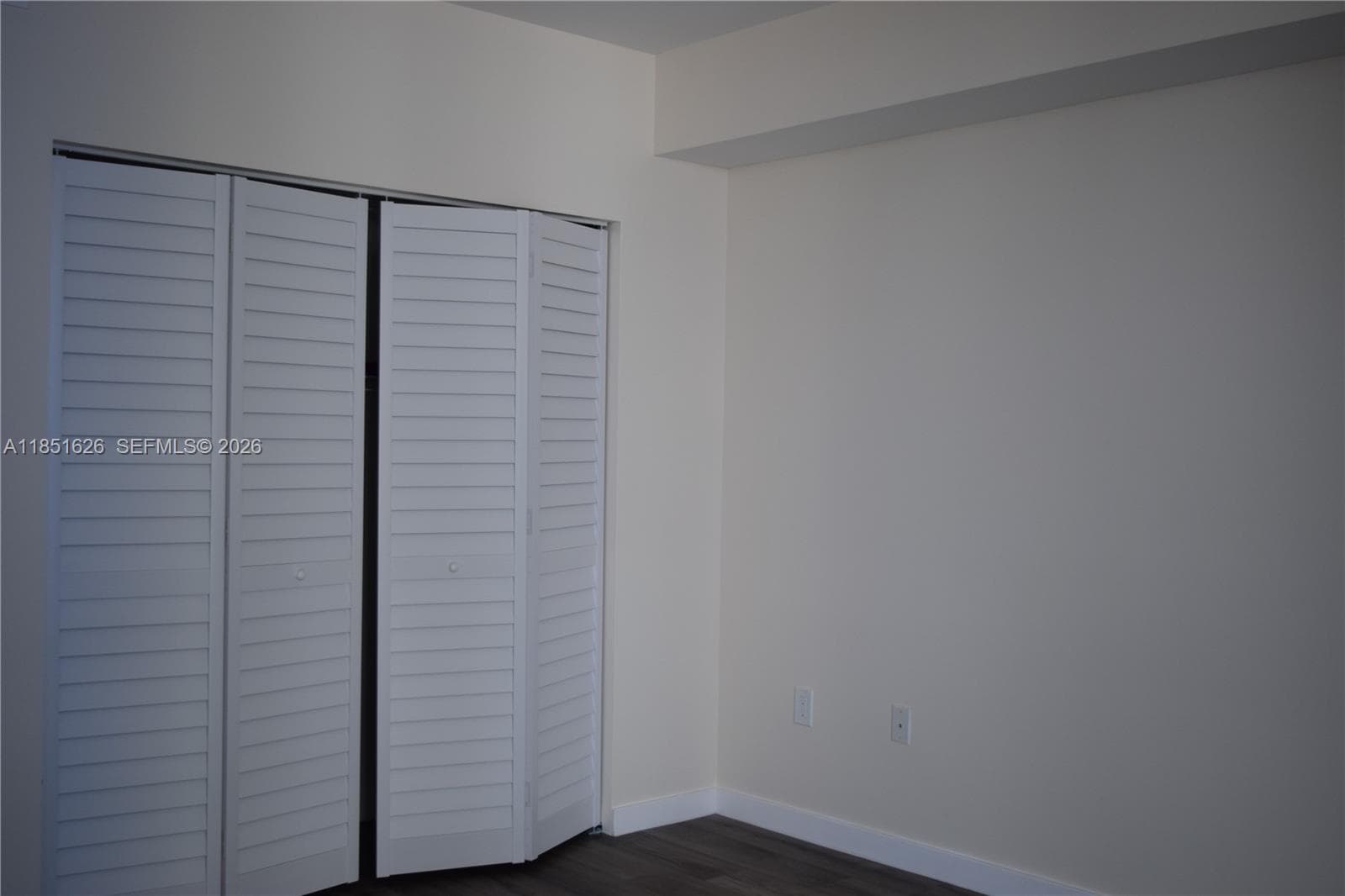 BLUE LAGOON CONDO · #711 in Miami - Photo 15