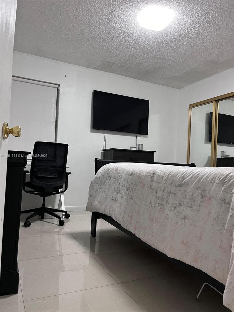 GROVE GARDENS · #5301 in Miami - Photo 17