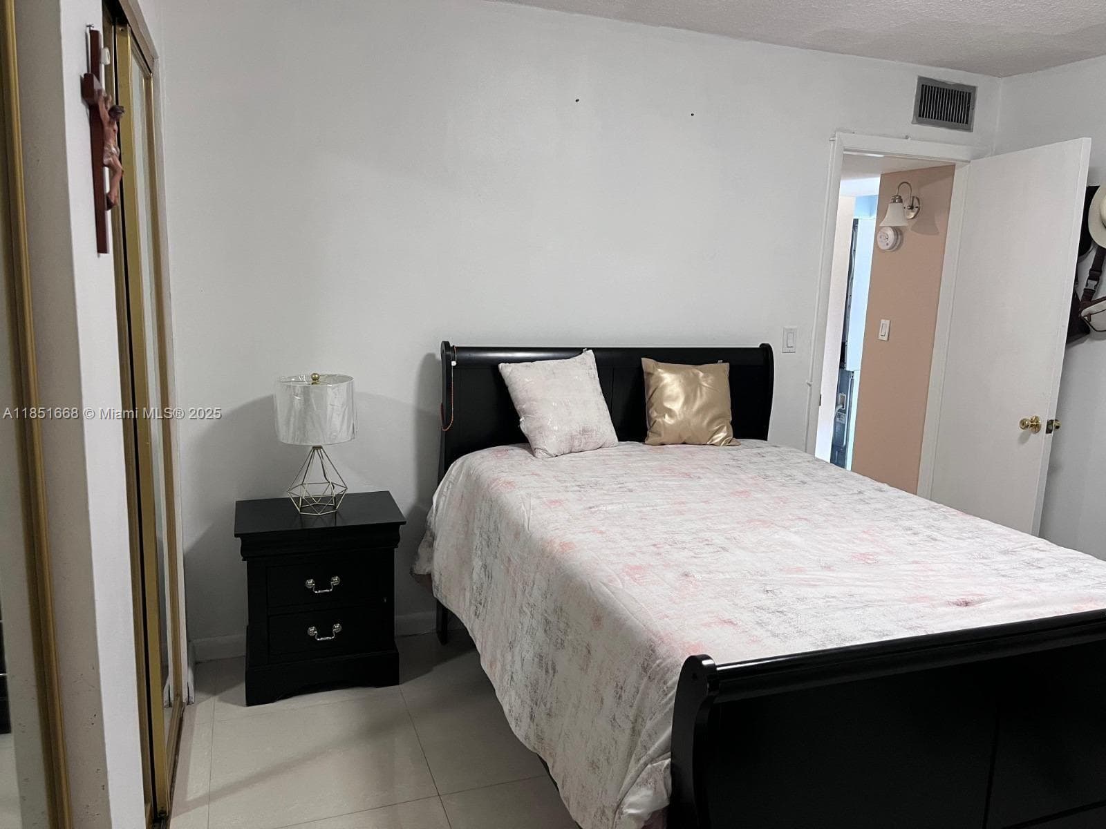 GROVE GARDENS · #5301 in Miami - Photo 18