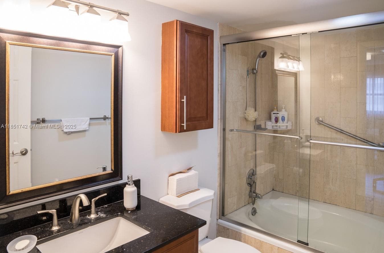 HAMPTON BEACH CLUB CONDO · #502 in Lauderdale By The Sea - Photo 28