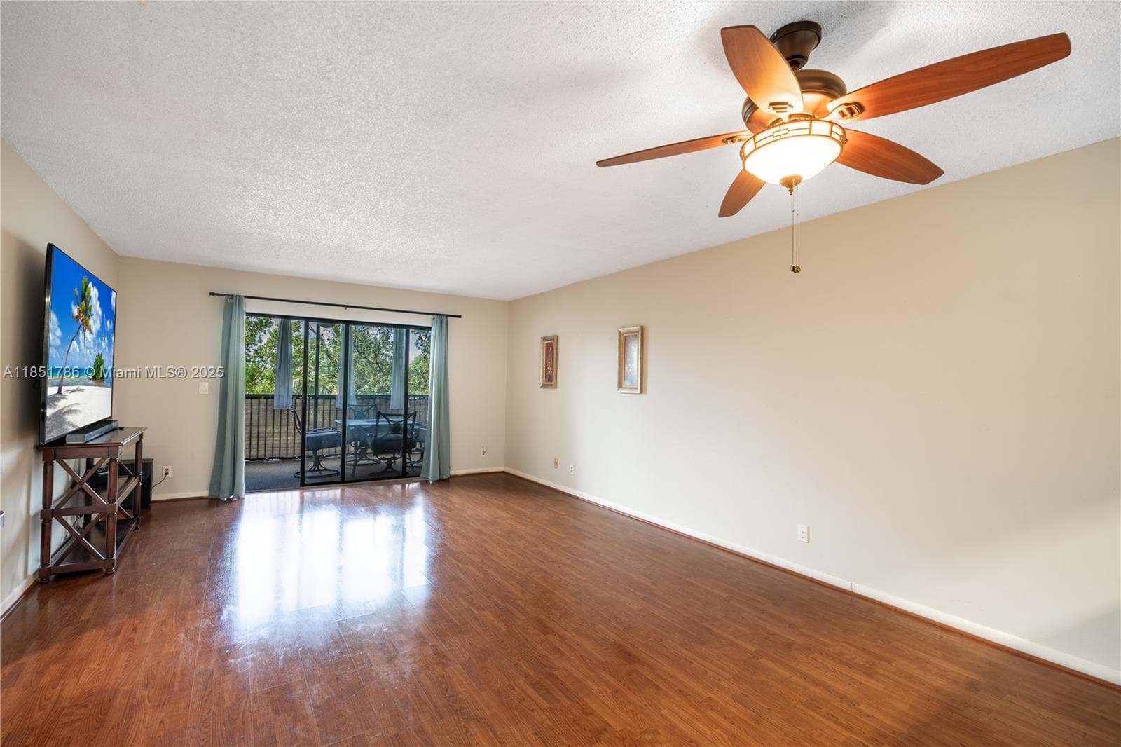 CYPRESS BEND CONDOMINIUM · #305 in Pompano Beach - Photo 3
