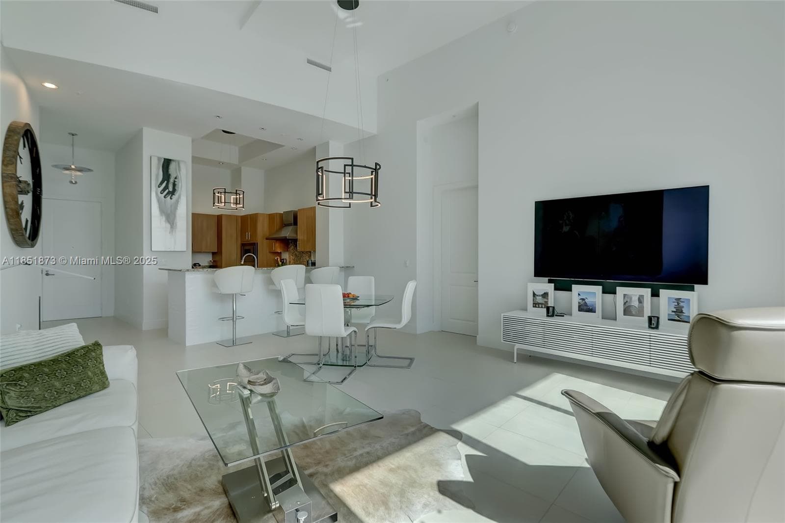 PLAZA AT OCEANSIDE (THE) · #414 in Pompano Beach - Photo 9