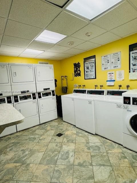 24/7 Laundry Room
