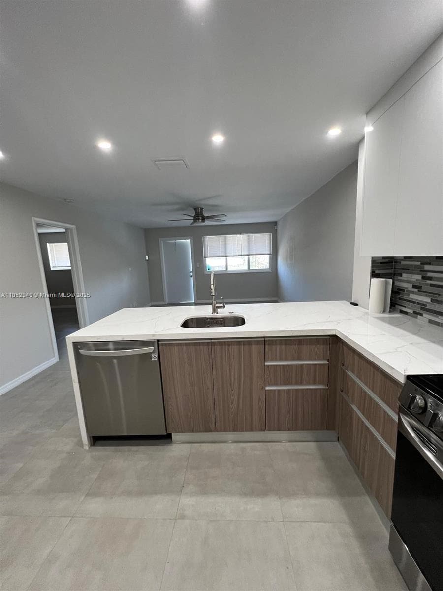 DORIA CONDO · #211 in Fort Lauderdale - Photo 2