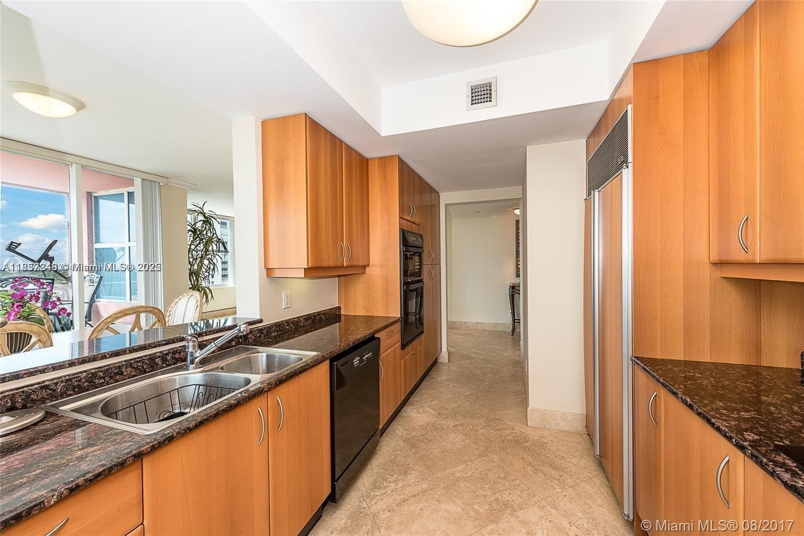 PALMS TOWER ONE CONDO · #9E in Fort Lauderdale - Photo 24