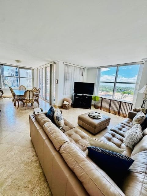 PALMS TOWER ONE CONDO · #9E in Fort Lauderdale - Photo 14