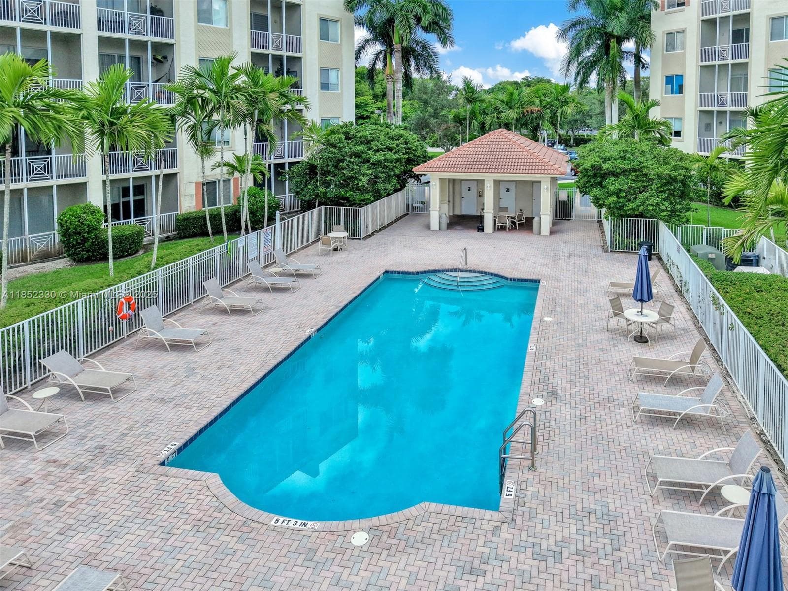 ROYAL POINT AT PALM AIRE · #101 in Pompano Beach - Photo 46