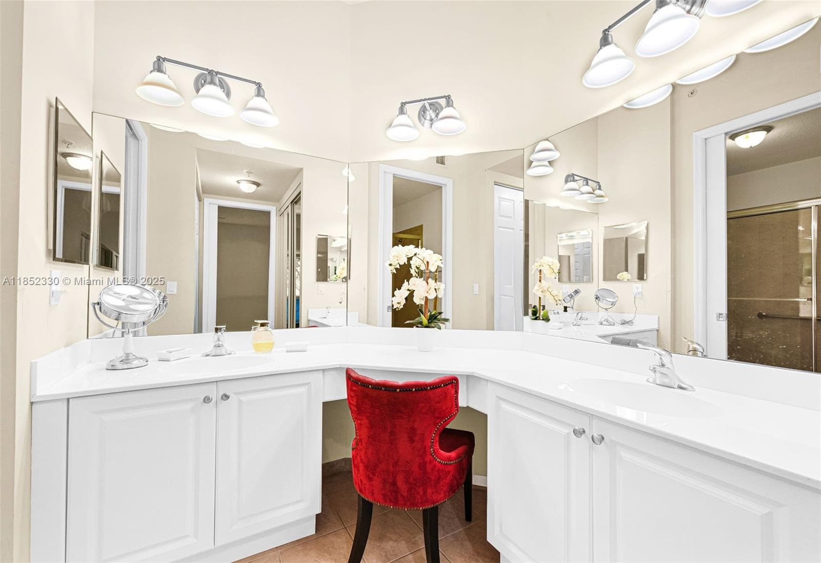 ROYAL POINT AT PALM AIRE · #101 in Pompano Beach - Photo 17
