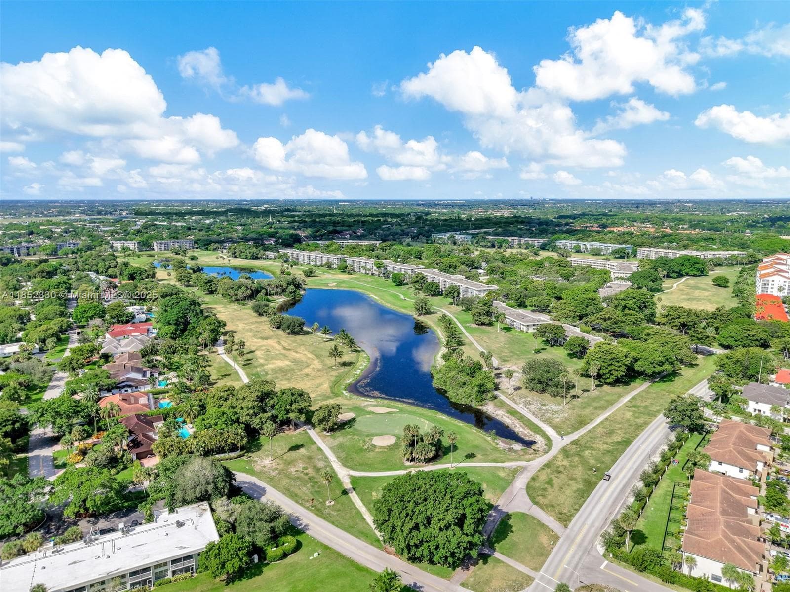 ROYAL POINT AT PALM AIRE · #101 in Pompano Beach - Photo 65