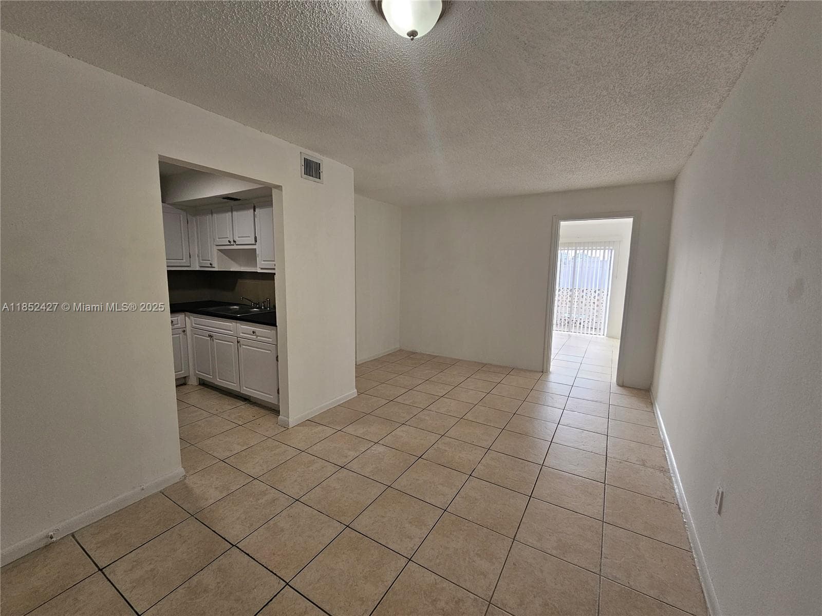 SUNSET HILLS I CONDO · #206 in Lauderdale Lakes - Photo 3