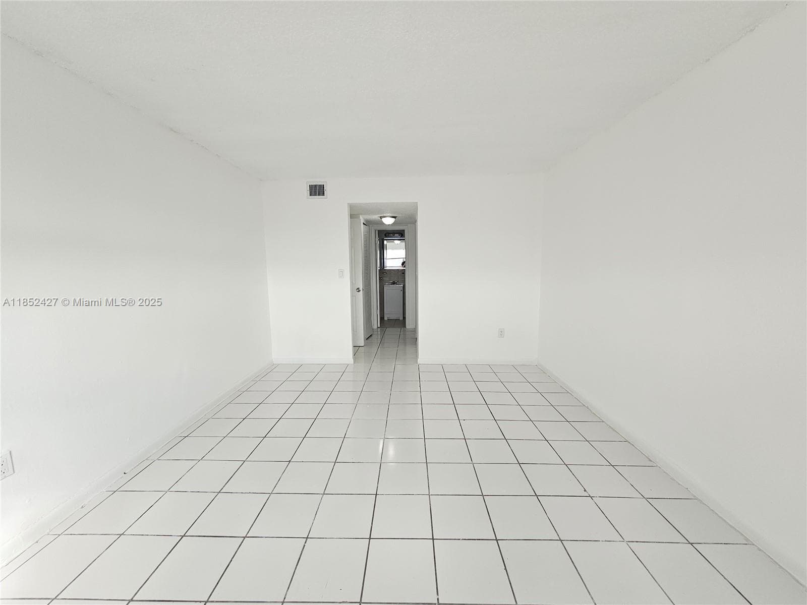 SUNSET HILLS I CONDO · #206 in Lauderdale Lakes - Photo 10
