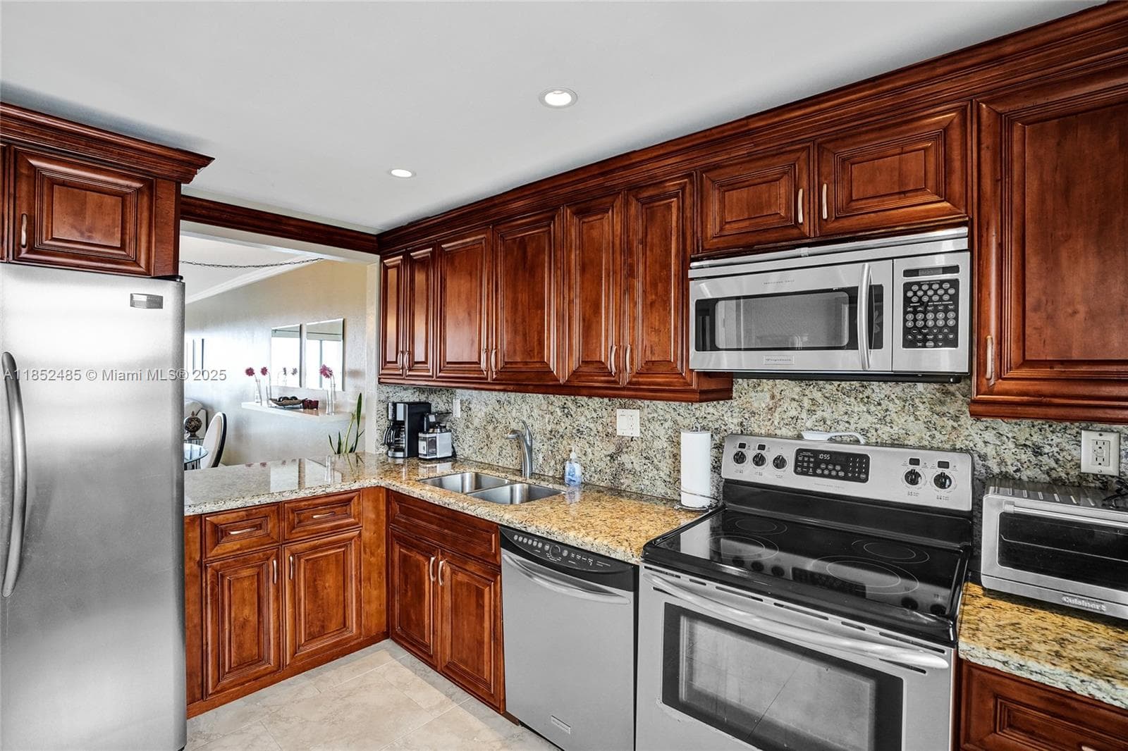 Waterbury · #1005 in Pompano Beach - Photo 16