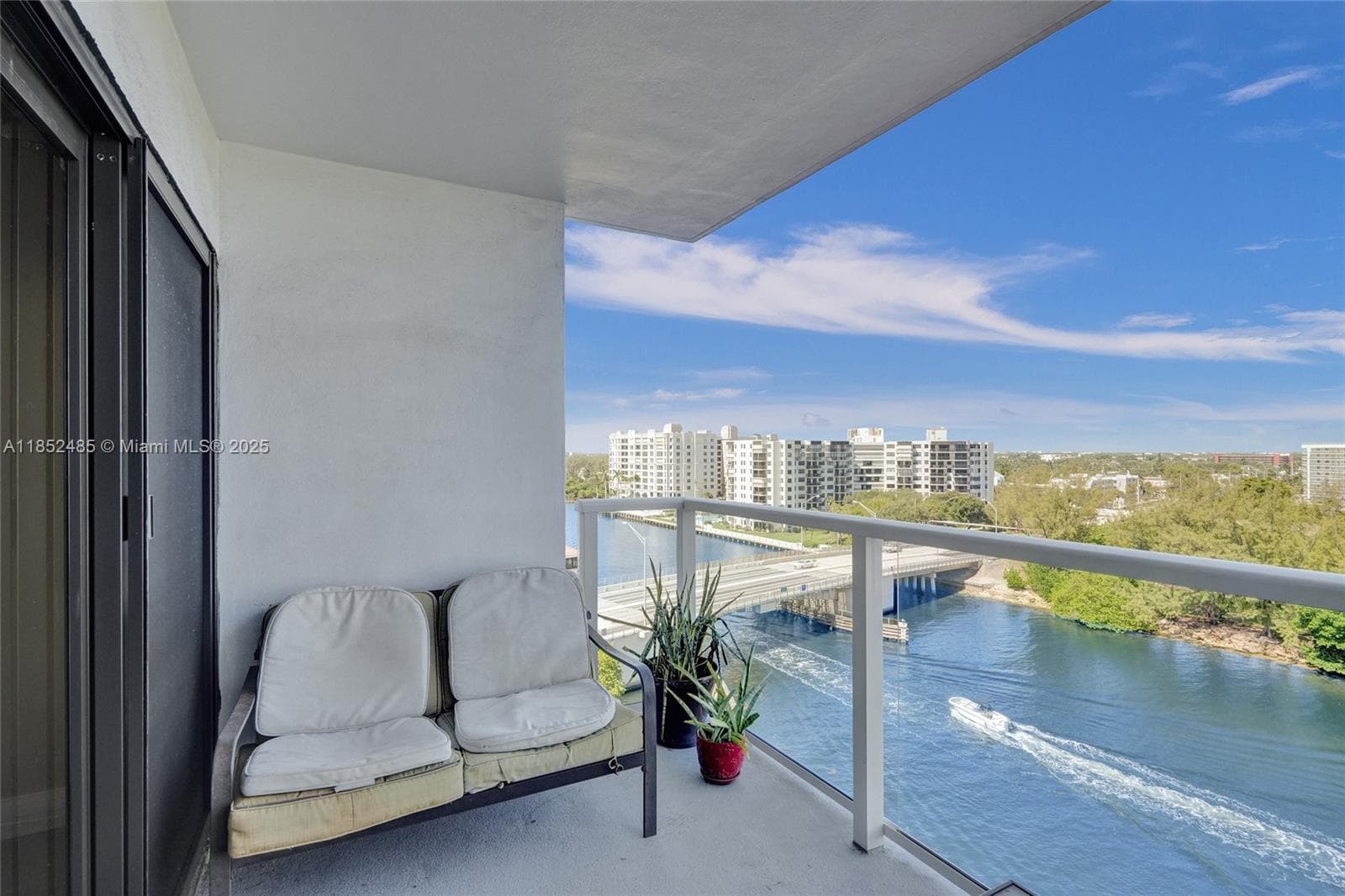 Waterbury · #1005 in Pompano Beach - Photo 12