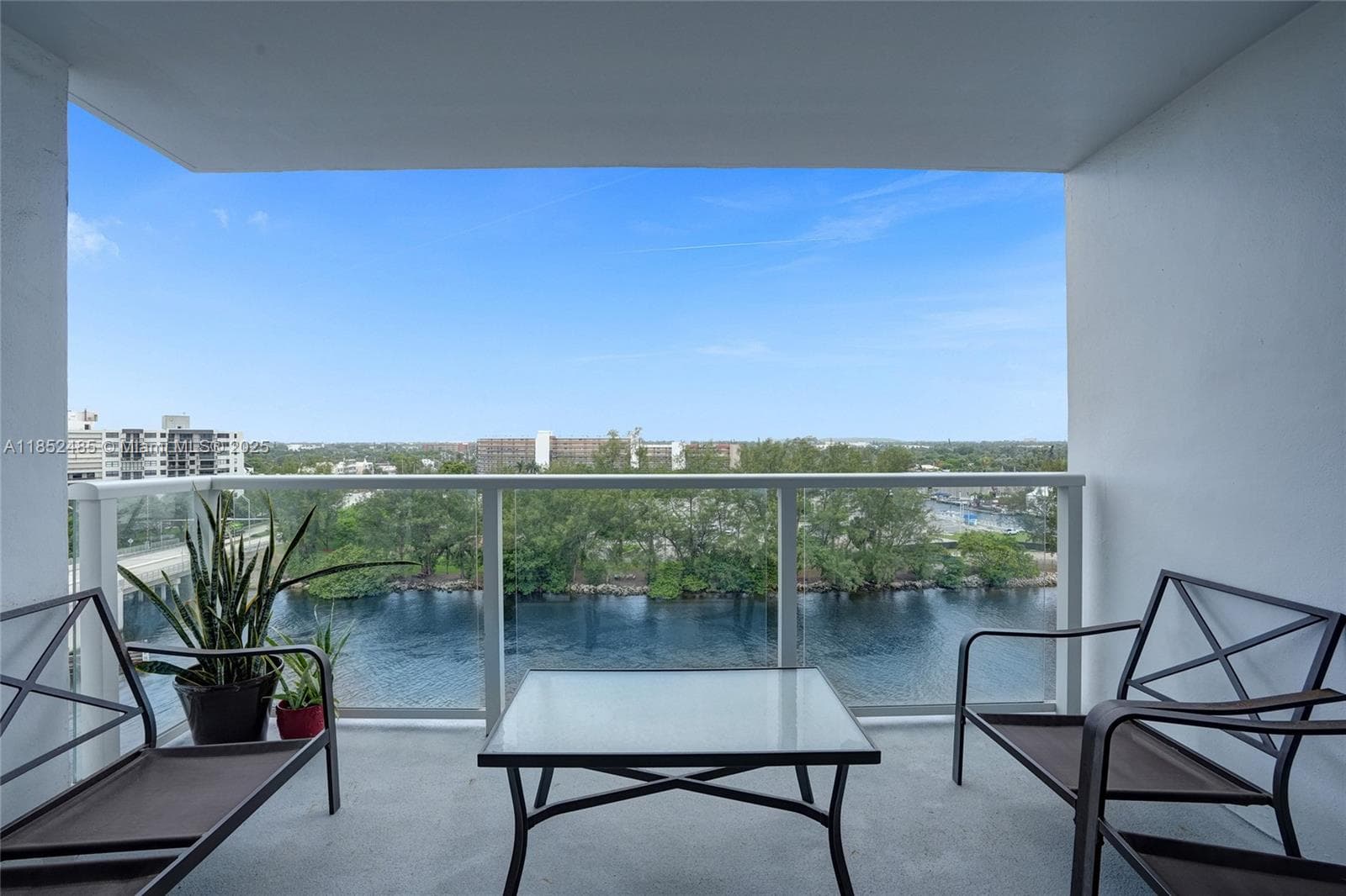 Waterbury · #1005 in Pompano Beach - Photo 35