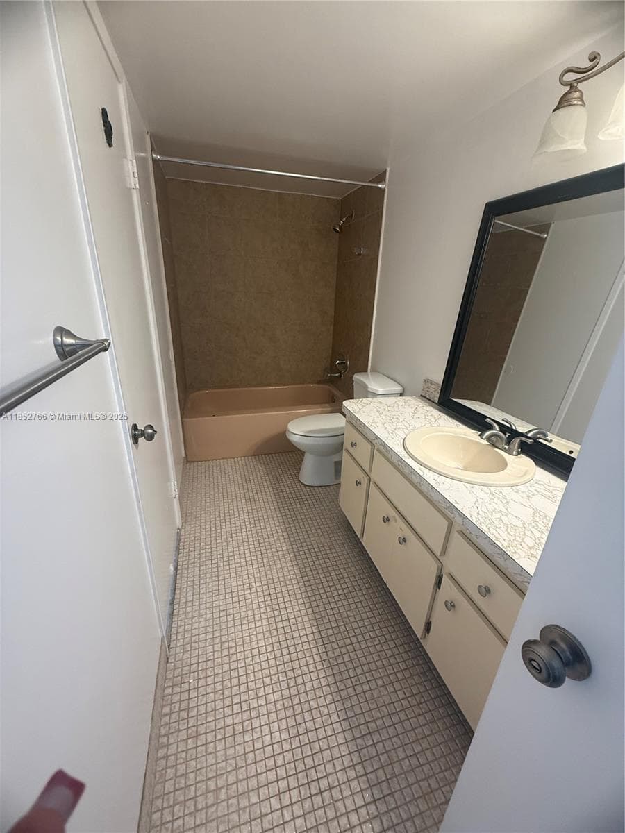 BUCKLEY TOWERS CONDO - EA · #421E in Miami - Photo 7