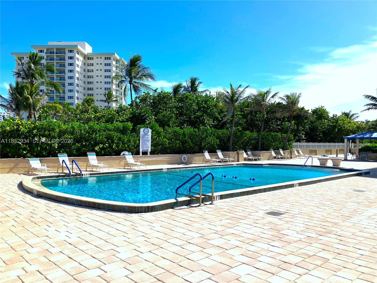 ROYAL COAST · #16N in Lauderdale By The Sea - Photo 9