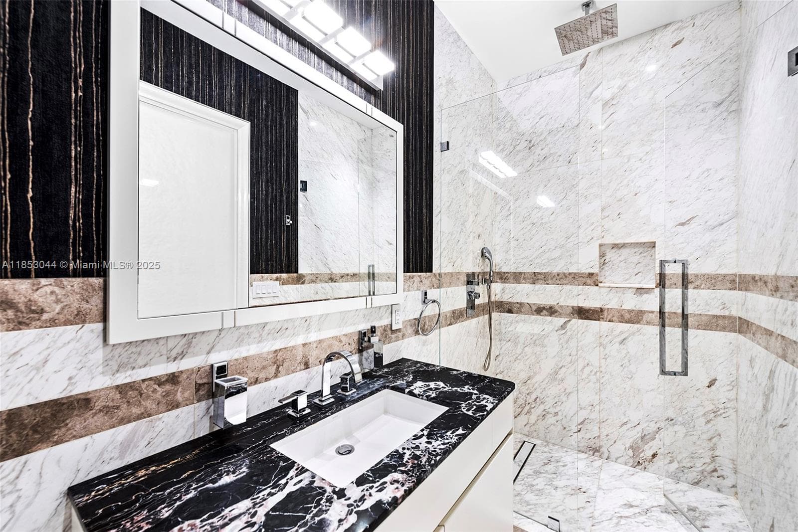498 N Parkway Pkwy #498 photo 76