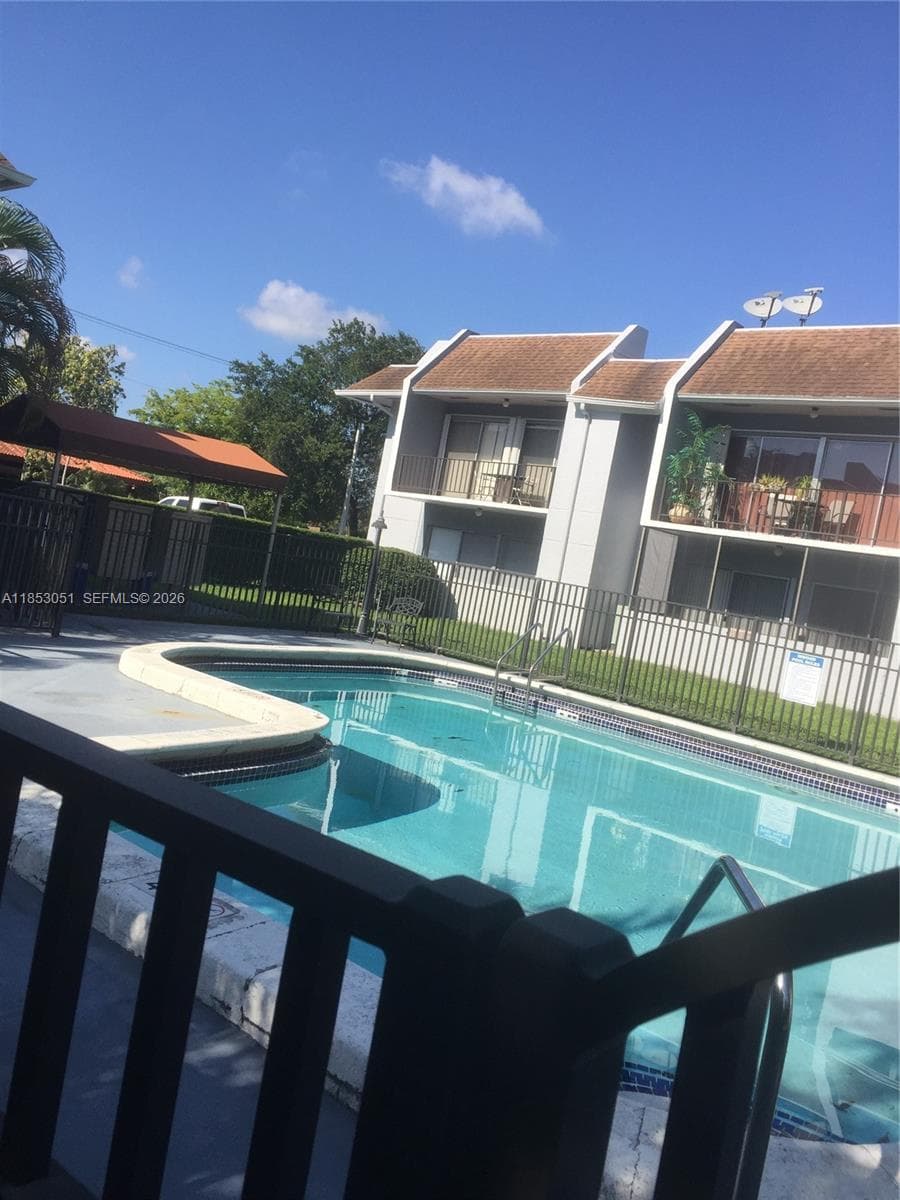 INWOOD CONDO · #D7 in Miami - Photo 4