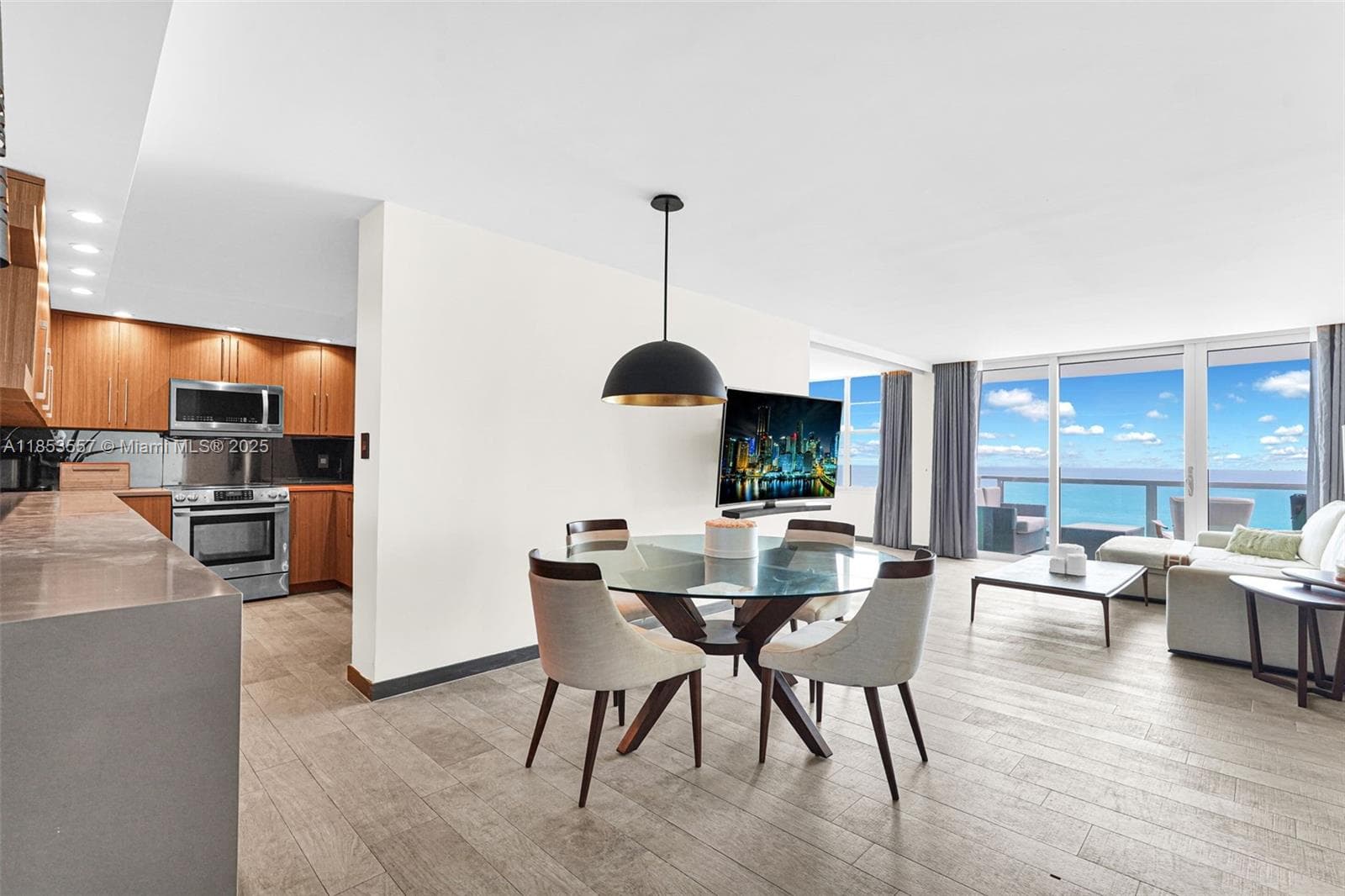 Seacoast 5151 · #1519 in Miami Beach - Photo 12