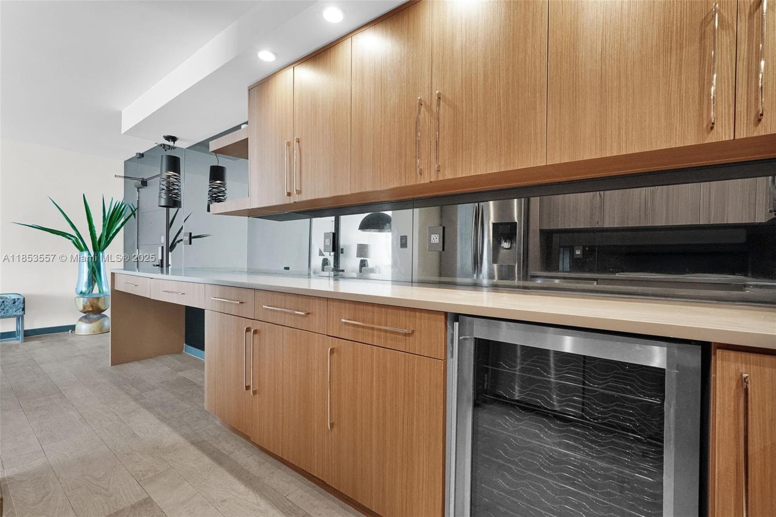 Seacoast 5151 · #1519 in Miami Beach - Photo 15