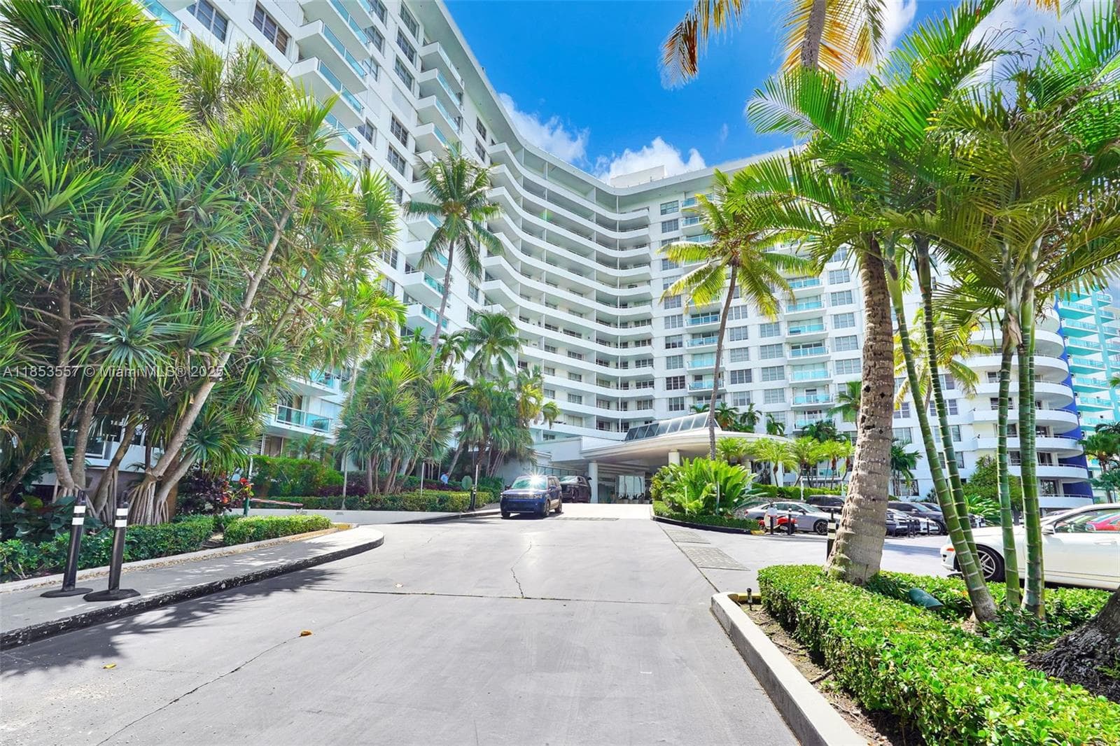 Seacoast 5151 · #1519 in Miami Beach - Photo 35