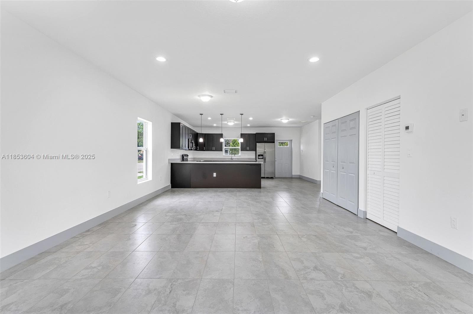 2360 NW 14th St #- photo 7