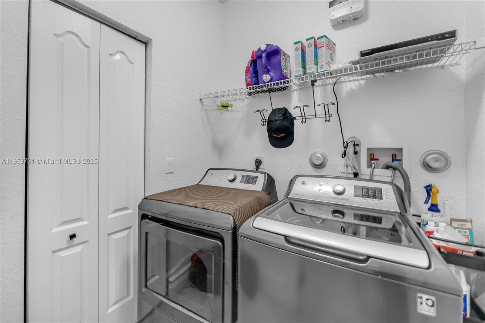 1755 NE 37th Ave #0 photo 20