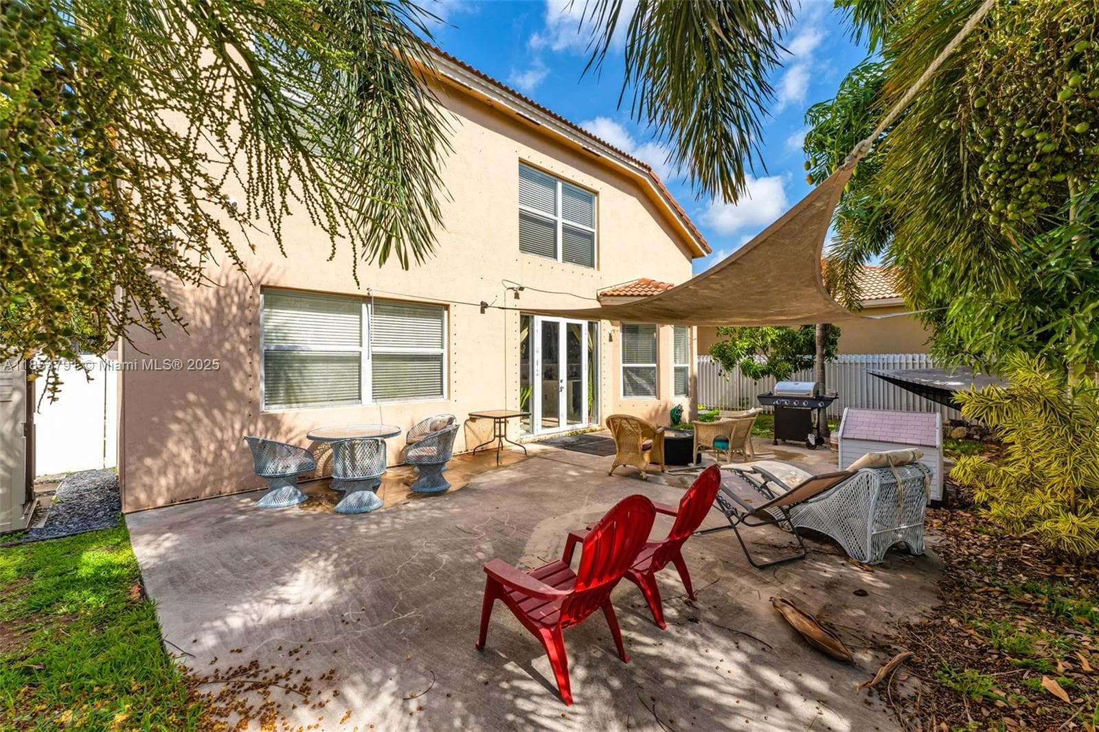 1755 NE 37th Ave #0 photo 10