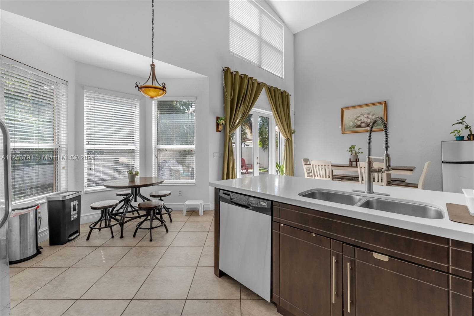 1755 NE 37th Ave #0 photo 8
