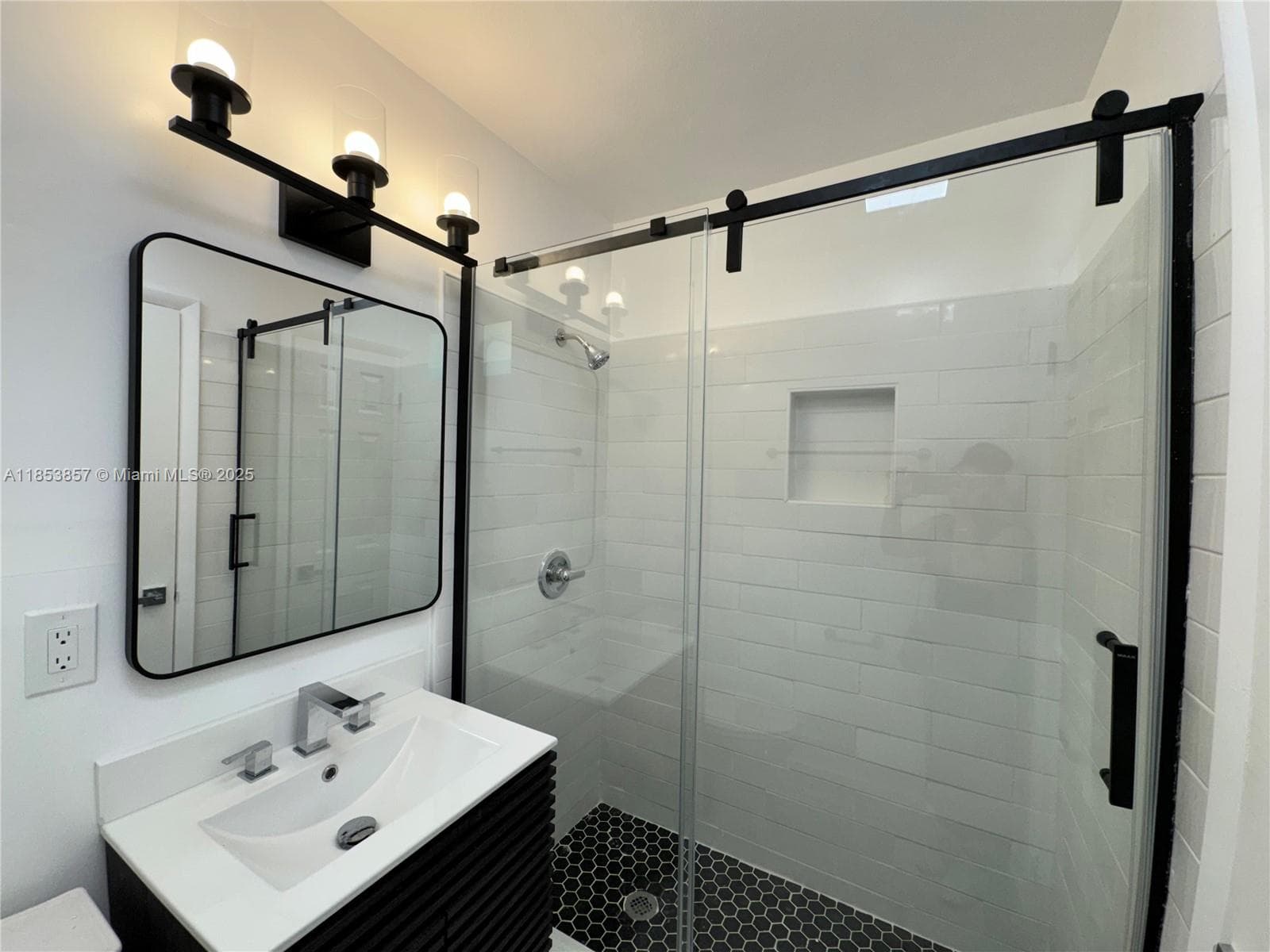 CORAL RIDGE COUNTRY CLUB · #7 in Fort Lauderdale - Photo 3