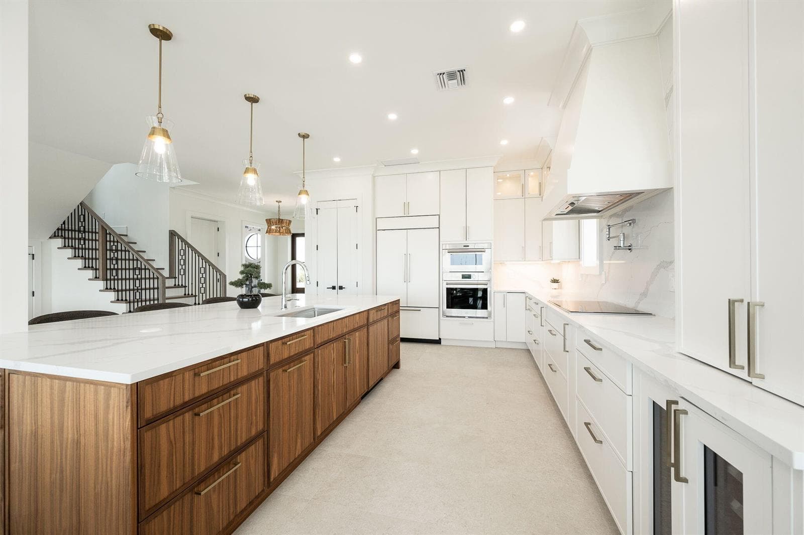 57-web-or-mls-NDP-231-E-Shore-6-8211