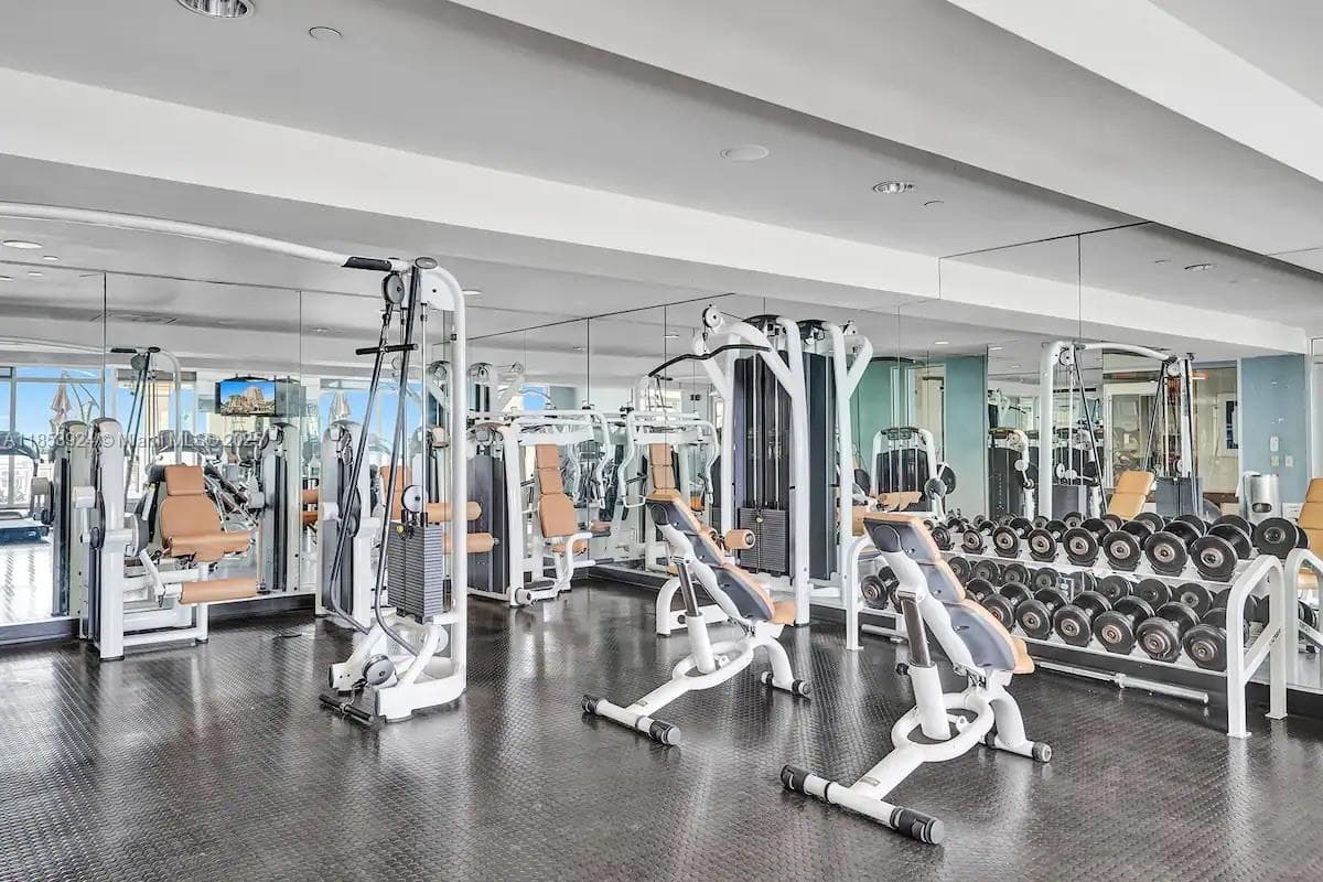 ATLANTIC HOTEL · #903 in Fort Lauderdale - Photo 21