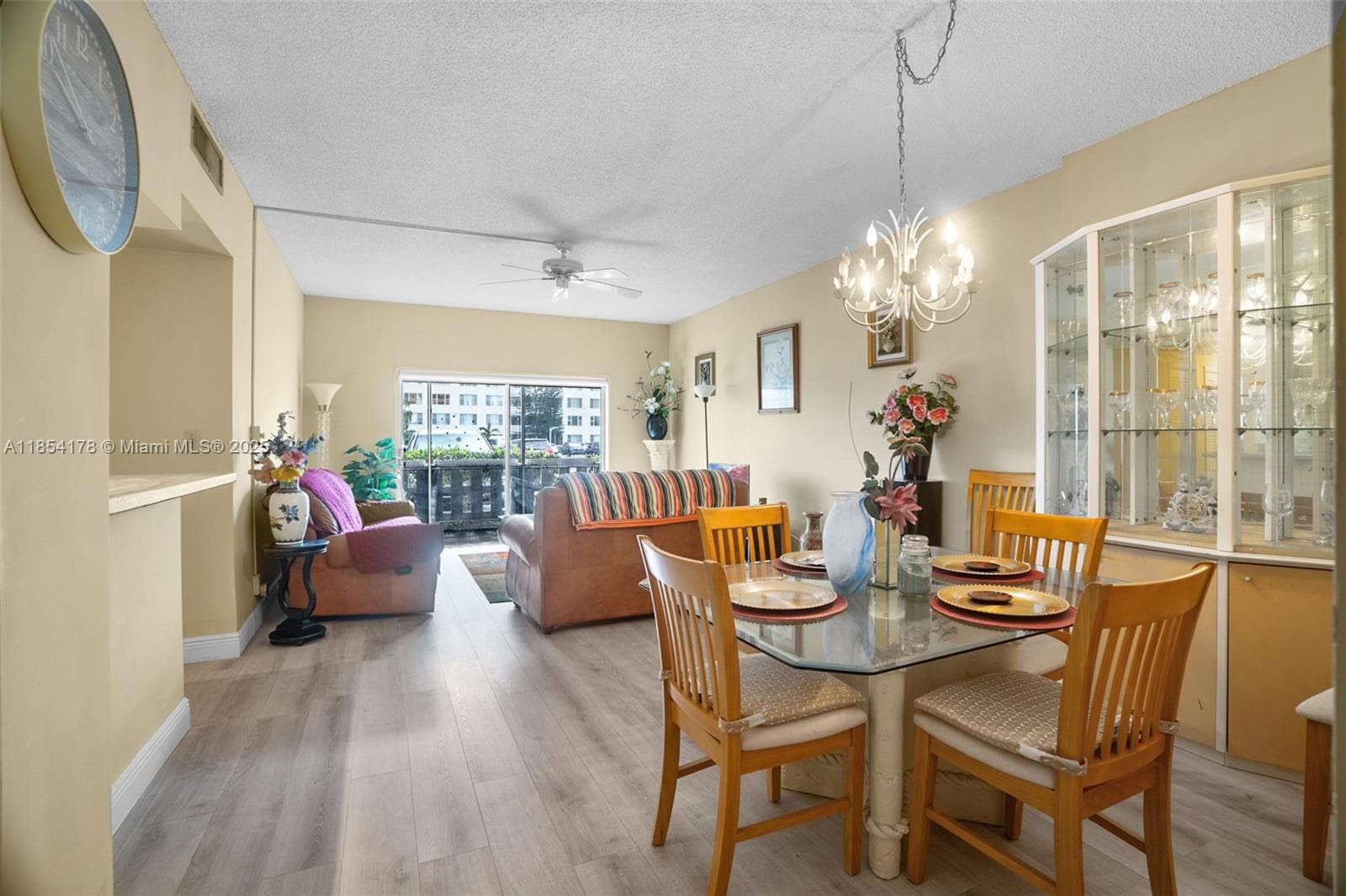 HILLCREST EAST NO 22 · #118 in Hollywood - Photo 6