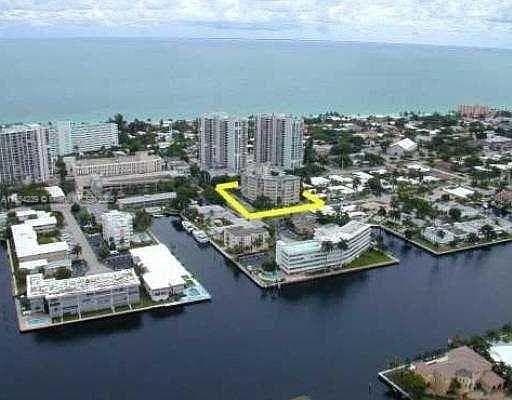 LE CERCLE BY THE BEACH CO · #507 in Fort Lauderdale - Photo 5
