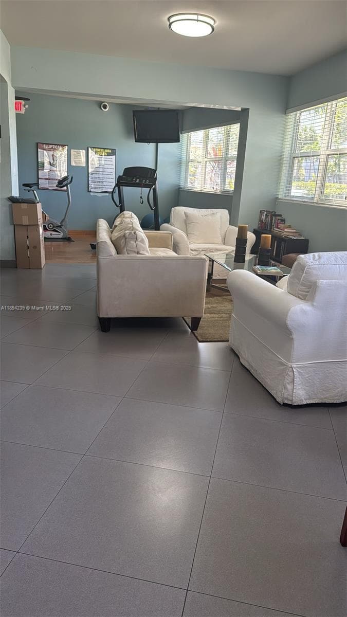 LE CERCLE BY THE BEACH CO · #507 in Fort Lauderdale - Photo 33