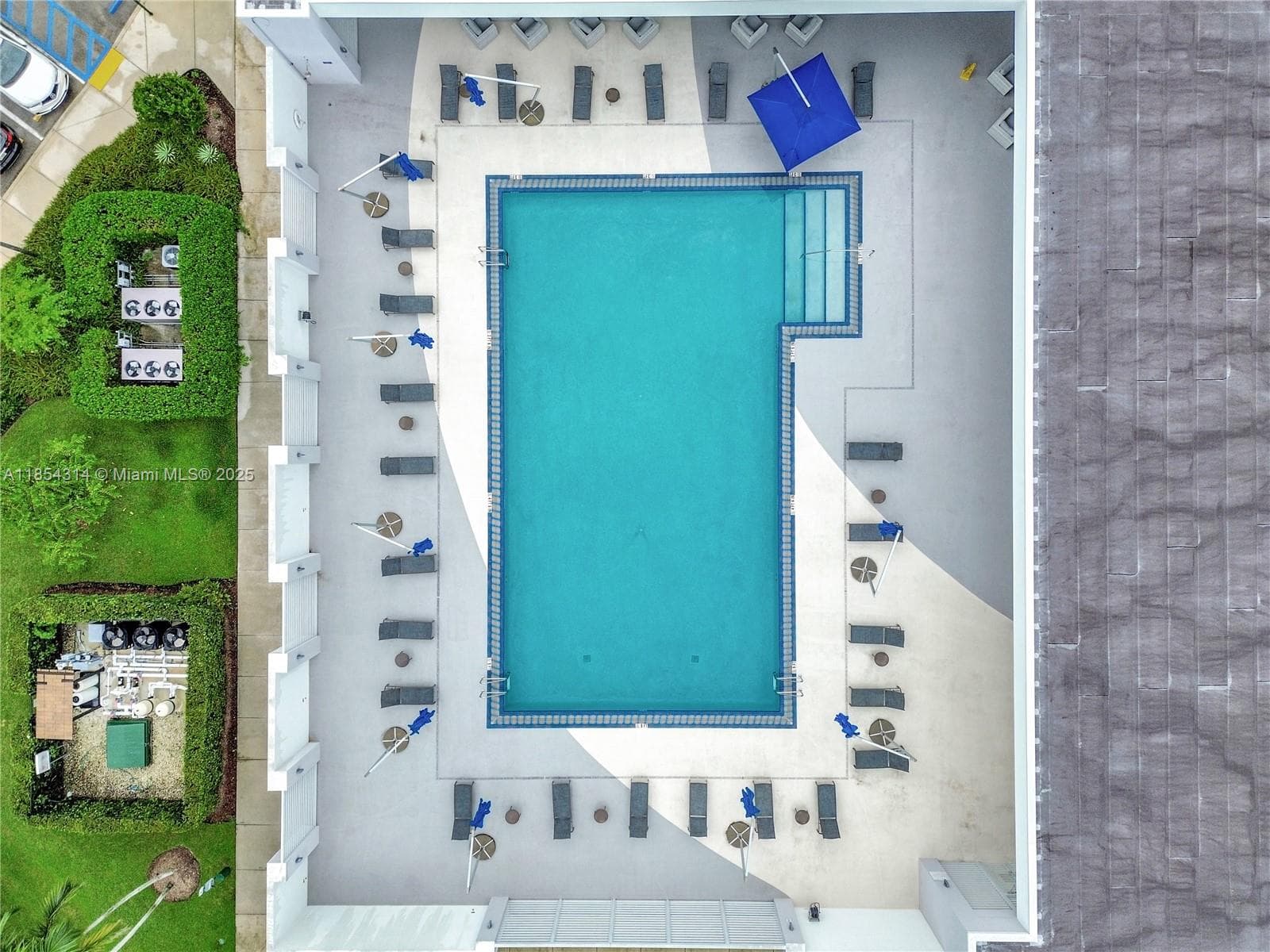 ONE FIFTY ONE AT BISCAYNE · #1605 in North Miami - Photo 22