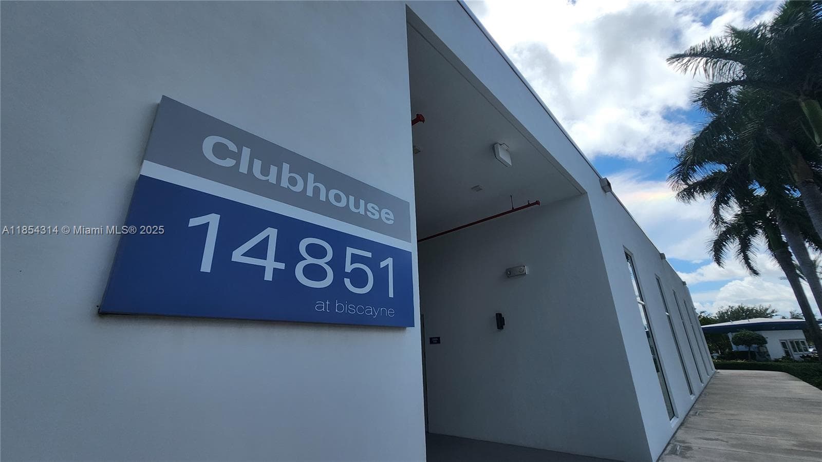 ONE FIFTY ONE AT BISCAYNE · #1605 in North Miami - Photo 36