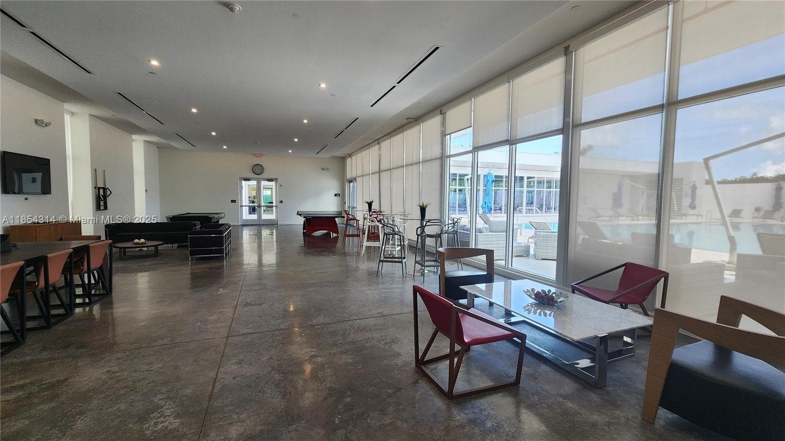 ONE FIFTY ONE AT BISCAYNE · #1605 in North Miami - Photo 40