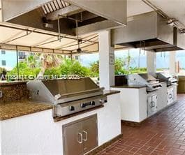 SUMMIT CONDO · #318S in Hollywood - Photo 18