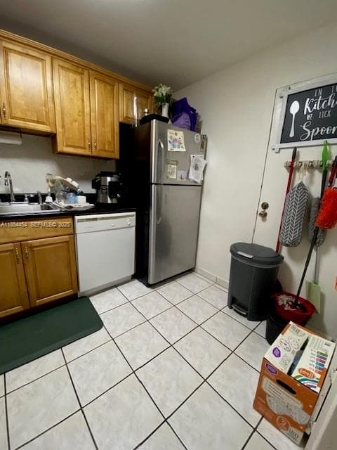 THIS PROPERTY IS FOR LEASE ALSO