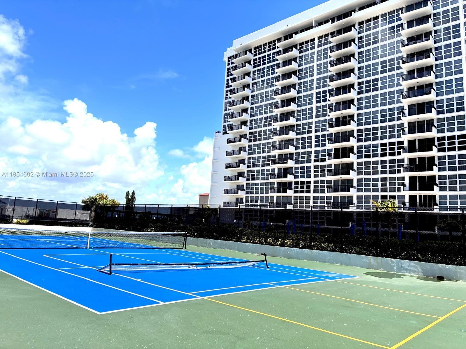 SILVER THATCH ATLANTIC PL · #404 in Pompano Beach - Photo 7