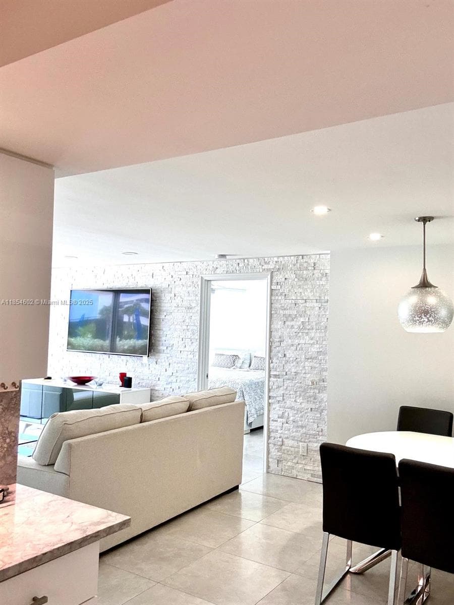 SILVER THATCH ATLANTIC PL · #404 in Pompano Beach - Photo 21